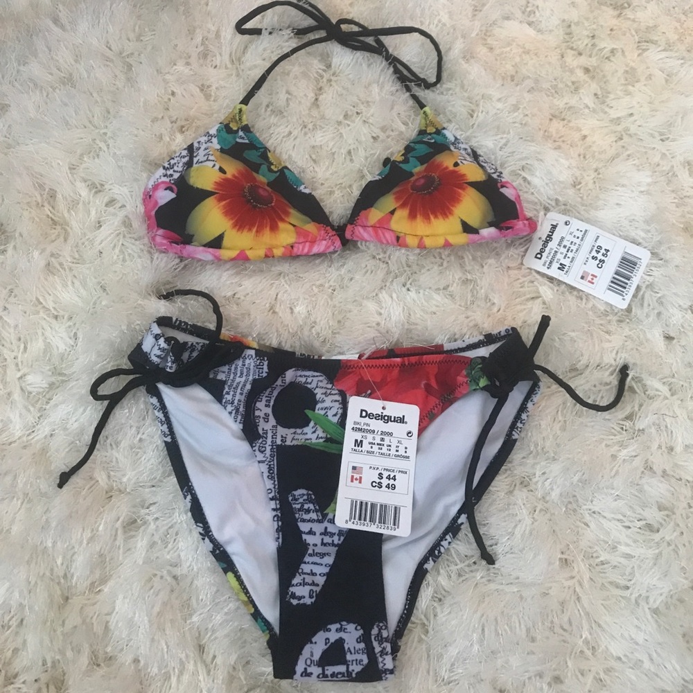 Bnwt Desigual Floral Print On Black